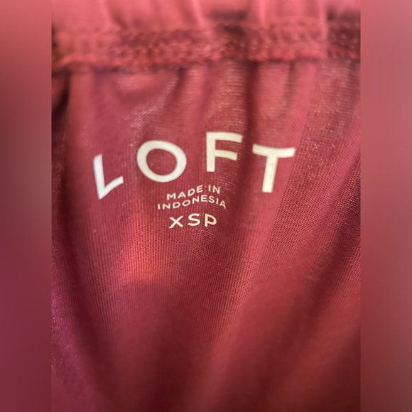 Burgundy Off The Shoulder Loft Tunic Top Size XSP - Picture 7 of 7